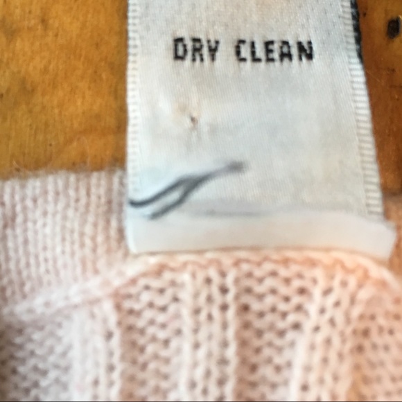 Valerie Stevens Cashmere Sweater Tank - Picture 4 of 6